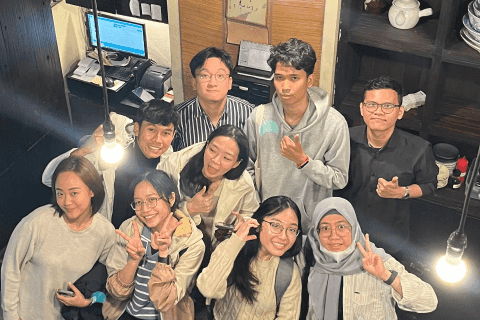 Associate UX Engineer Web & Android media 10